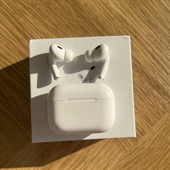 תמונה 1 ,אירפודס 2 פרו - AirPods חדשות למכירה במעלות-תרשיחא סלולרי  אוזניות