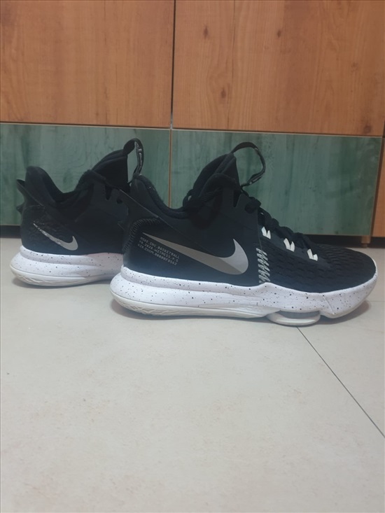 תמונה 1 ,נעלי nike lebron למכירה בפתח תקווה ביגוד ואביזרים  אחר