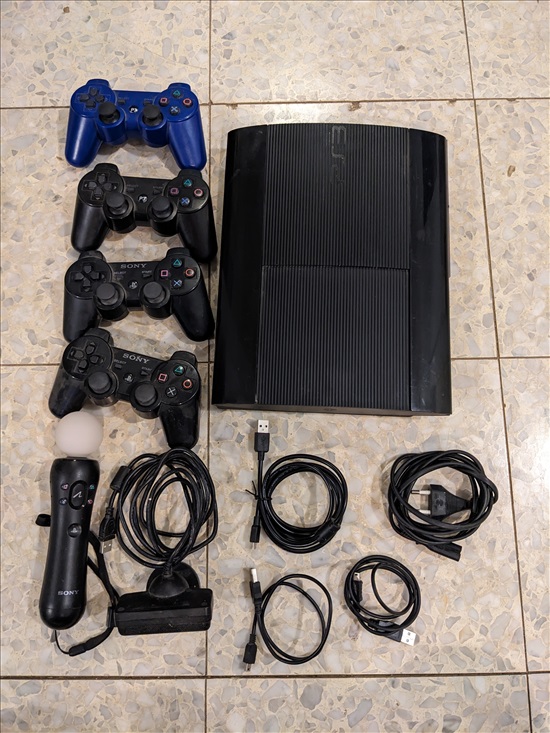 תמונה 2 ,PS3 + 4 שלטים + MOVE + משחקים למכירה בעין עירון משחקים וקונסולות  פלייסטיישן 3