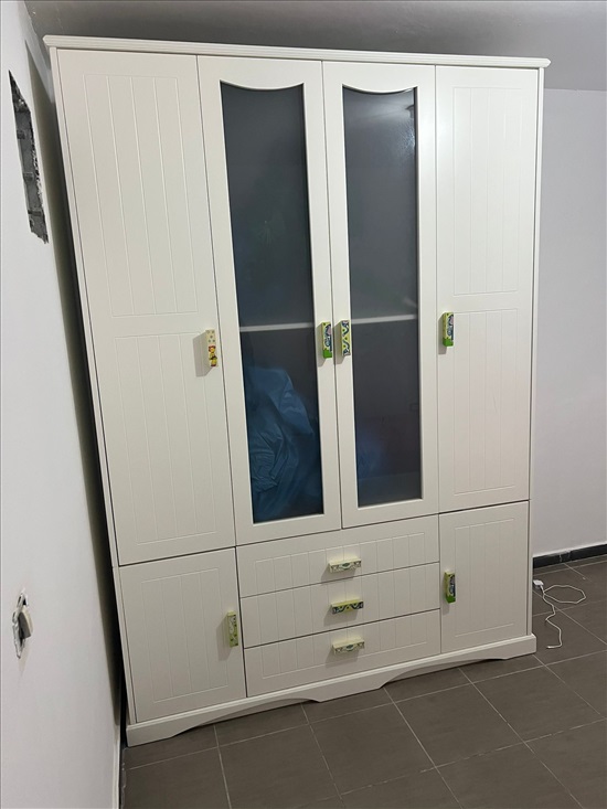 תמונה 2 ,סלון  2 ארונות מיטה  נוער למכירה בנאות שיקמה ריהוט  ארונות