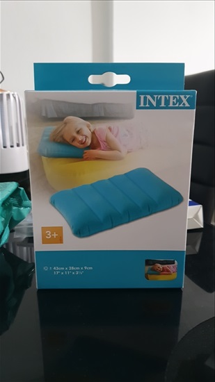 תמונה 1 ,כרית מתנפחת INTEX למכירה בחולון למטייל ולמתגייס  שק שינה ומזרנים