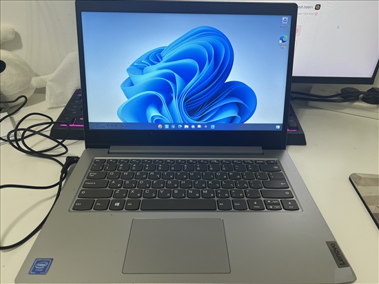 תמונה 1 ,Lenovo laptop למכירה בניסים אלוני מחשבים וציוד נלווה  מחשב