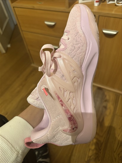 תמונה 5 ,נעלי כדורסל KD 15 aunt pearl למכירה בהרצליה ציוד ספורט  אביזרי ספורט