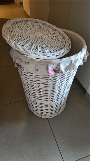 תמונה 1 ,סלסלת קש לאיחסון או בדגים למכירה בירושלים תכולת דירה  שונות