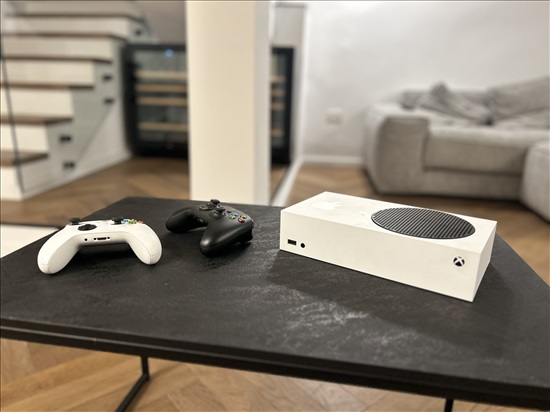 תמונה 4 ,Xbox Series S  למכירה ברעננה משחקים וקונסולות  XBox