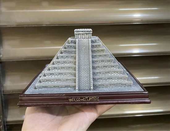 תמונה 7 ,דגם פטרה ואל קאסטיליו למכירה בפתח תקווה אספנות  חפצי נוי