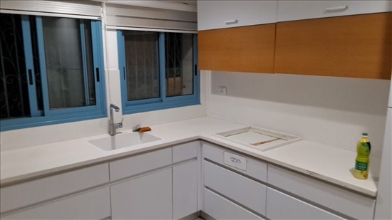 תמונה 8 ,תכולת בית מגוון  הקודם זוכה למכירה במבשרת ציון תכולת דירה  שונות
