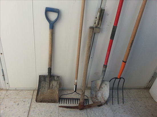 תמונה 1 ,כלי עבודה שונים לגינה למכירה בבאר שבע לגינה  כלים לגינה