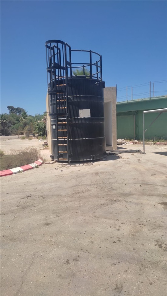 תמונה 8 ,מיכלים ממיגון סוגים ונפחים למכירה בכפר יהושע ציוד לתעשייה  מיכלים וחביות
