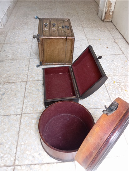 תמונה 4 ,קופסת תכשיטים שידת אחסון קטנה למכירה בחיפה קוסמטיקה וטיפוח  אחר