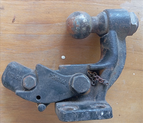 תמונה 2 ,וו גרירה כבד (Heavy Duty Tow H למכירה בחיפה שונות  שונות