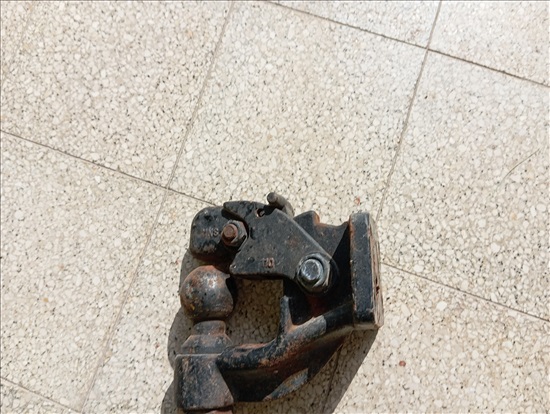 תמונה 3 ,וו גרירה כבד (Heavy Duty Tow H למכירה בחיפה שונות  שונות