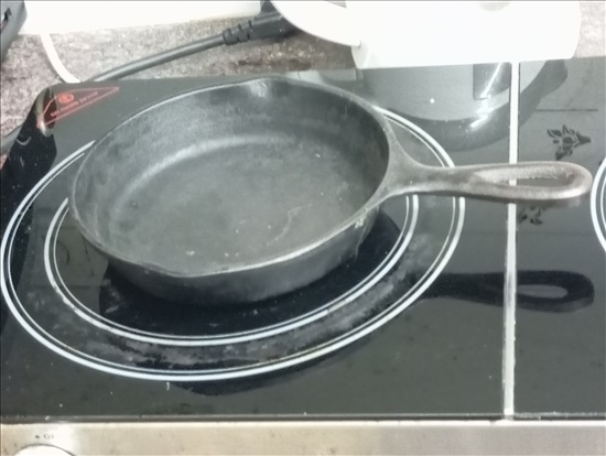תמונה 3 ,מחבת איכותית 16 סמ, מחבת יציקת למכירה בחיפה כלי מטבח  מחבתות