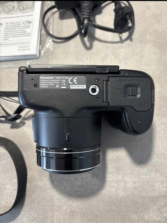 תמונה 3 ,Panasonic lumix fz200 למכירה בפתח תקווה צילום  מצלמה דיגיטלית