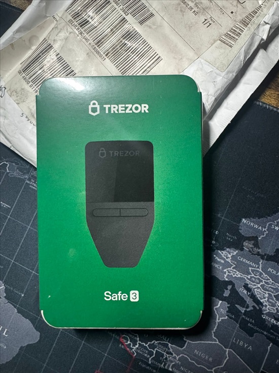 תמונה 3 ,Trezor Safe 3 למכירה בתל אביב מחשבים וציוד נלווה  אחר
