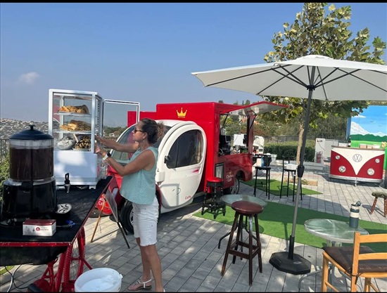 תמונה 4 ,פוד טראק למכירה ברמת גן ציוד לעסקים  מסעדות/בתי קפה