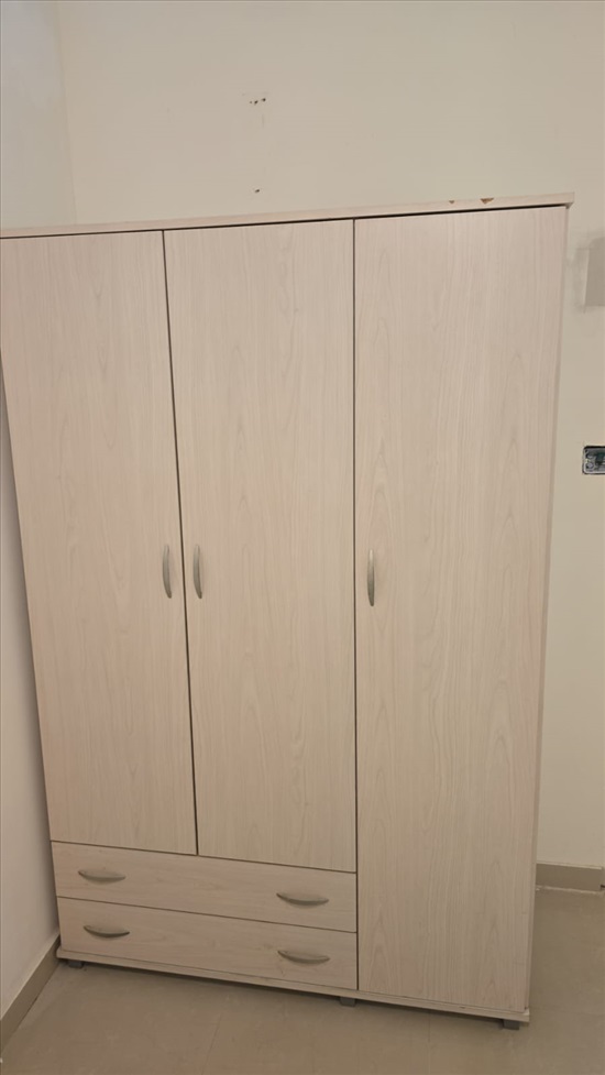 תמונה 1 ,ארון בגדים  למכירה באשקלון ריהוט  ארונות