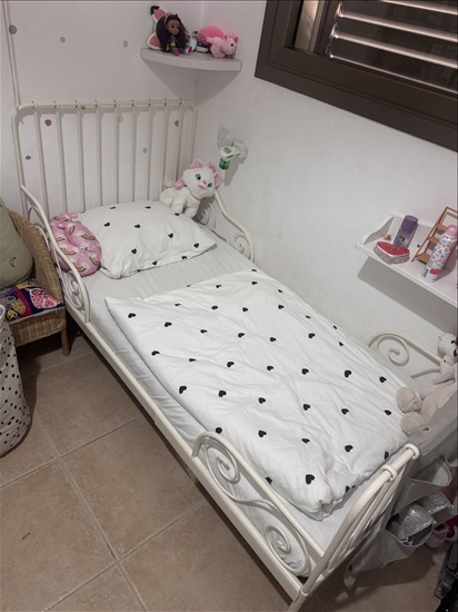 תמונה 1 ,מיטת ילדים מתארכת IKEA + מזרן  למכירה בגבעת שמואל ריהוט  מיטות