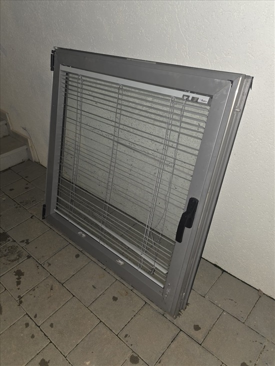 תמונה 1 ,חלון ממד דריקיפ בצבע אפור למכירה בחדרה מיגון לבית ולעסק  מיגון אחר