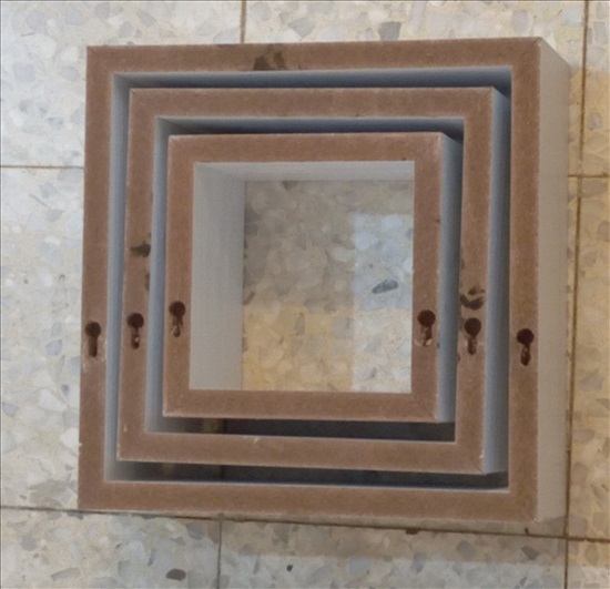 תמונה 5 ,מדפי קיר מרובעים לבנים יפים המ למכירה בחיפה ריהוט  מדפים