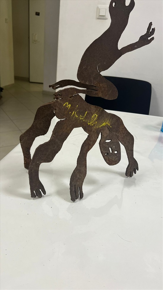 תמונה 3 ,מנשה קדישמן  למכירה בחולון אומנות  פסלים