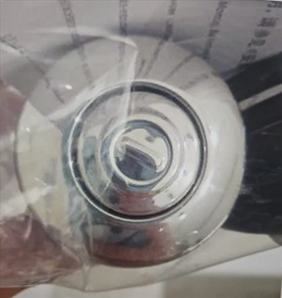 תמונה 3 ,לחצן פנאומטי לטוחן אשפה כסוף למכירה בראשון לציון כלי מטבח  שונות