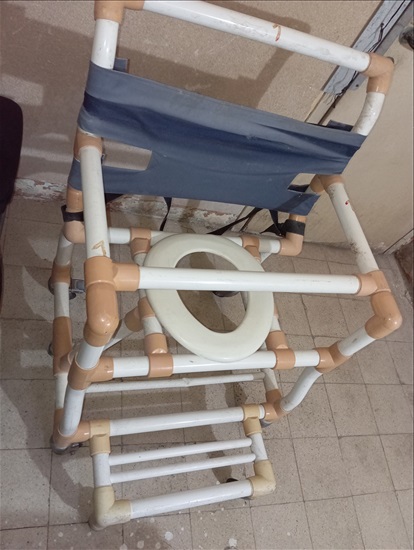 תמונה 2 ,כיסא שירותים ורחצה מפואר למכירה בחיפה ציוד סיעודי/רפואי  כסא גלגלים