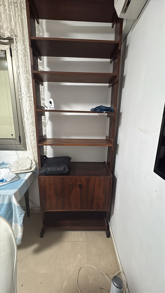 תמונה 1 ,ספריות למכירה בנתניה אספנות  ריהוט