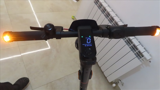 תמונה 4 ,קורקינט חמלי NIU KQI 300X למכירה בביתר עילית קורקינטים  קורקינט חשמלי