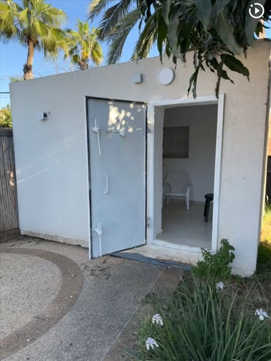 תמונה 1 ,מיגונית למכירה ברעננה מבנים ניידים  אחר
