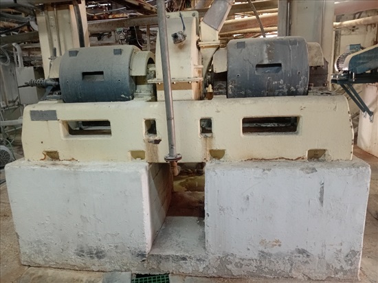 תמונה 1 ,Bauer Dual Disk Attrition Mill למכירה במענית ציוד לתעשייה  מכונות