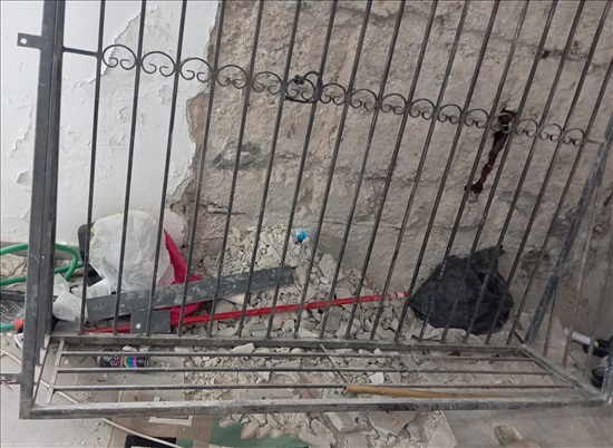 תמונה 5 , סורג שחור יפה וחזק 190  200 למכירה בחיפה לבית  סורגים