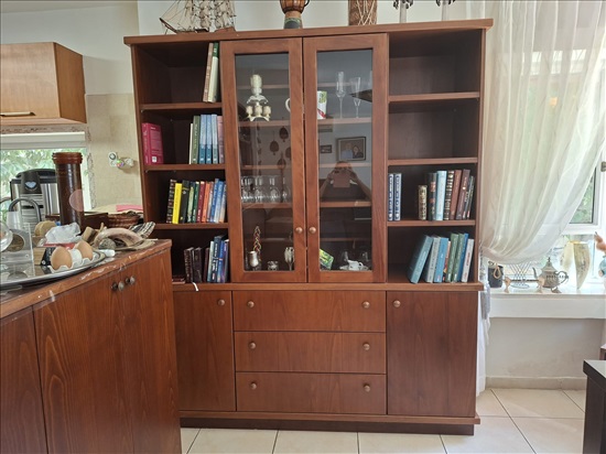 תמונה 1 ,ארון לספרים וכלים למכירה באורנית ריהוט  ארונות