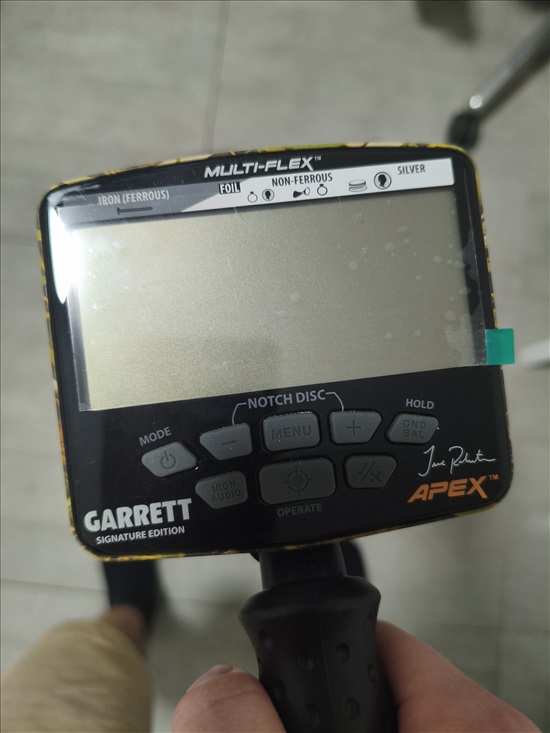 תמונה 3 ,Garret ace apex גלאי מתכות למכירה בראש העין למטייל ולמתגייס  גלאי מתכות