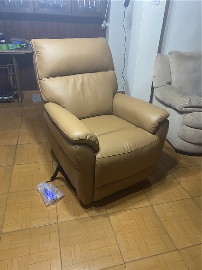 תמונה 4 ,כורסת טלוויזיה למכירה ברעננה ריהוט  כורסאות ומושבי עיסוי