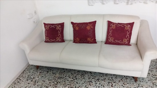 תמונה 1 ,ספה עם 3 מושבים למכירה בפתח תקווה ריהוט  ספות