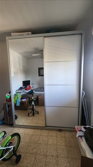 תמונה 1 ,ארון הזזה למכירה בפתח תקווה ריהוט  ארונות