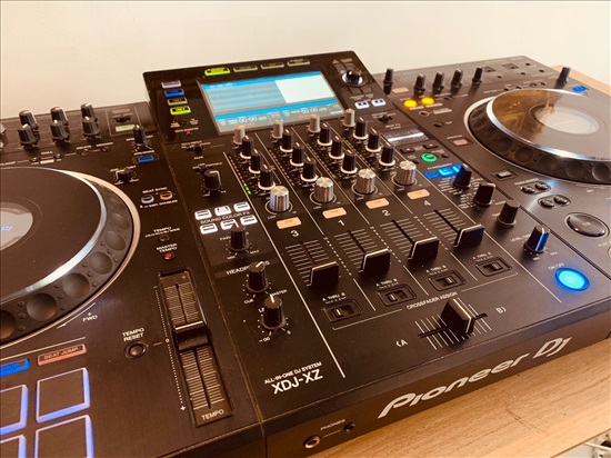 תמונה 2 ,Pioneer XDJ XZ למכירה בתל אביב ציוד לדיג'יי ואולפנים  פלטות דיג'יי