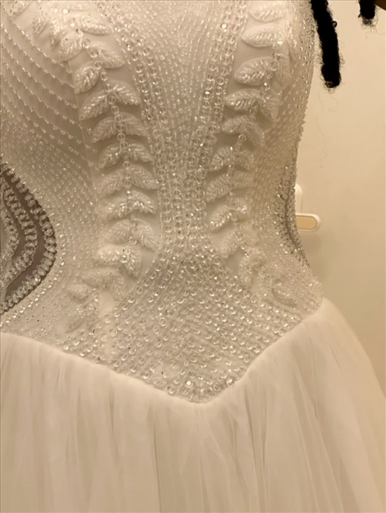 תמונה 2 ,Wedding dress למכירה בHaifa לחתן ולכלה  ביגוד לכלה