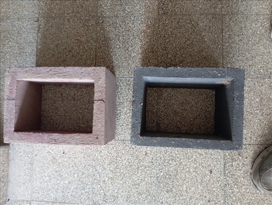 תמונה 2 ,משרביה חדש, אדום ושחור  20x15x למכירה בחיפה לגינה  ריהוט לגינה