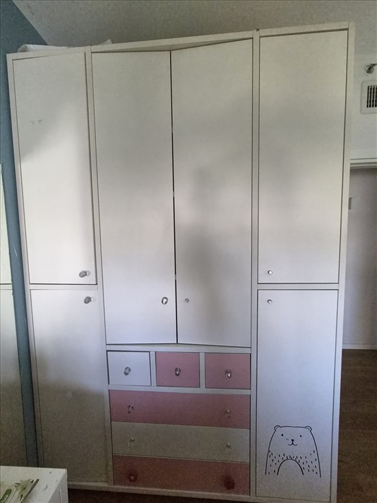תמונה 1 ,ארון בגדים למכירה ברחובות ריהוט  ארונות