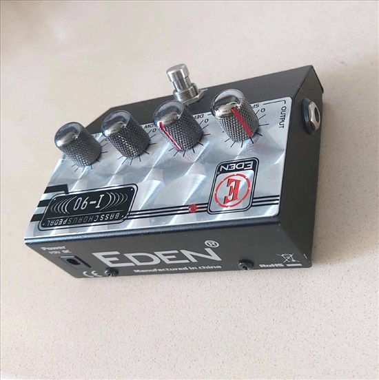 תמונה 3 ,פדל Chorus מקצועי לבס Eden I-9 למכירה בהרצליה כלי נגינה  גיטרות