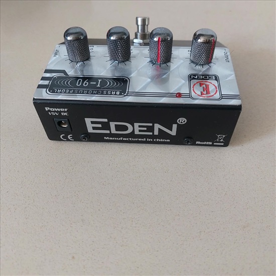 תמונה 4 ,פדל Chorus מקצועי לבס Eden I-9 למכירה בהרצליה כלי נגינה  גיטרות