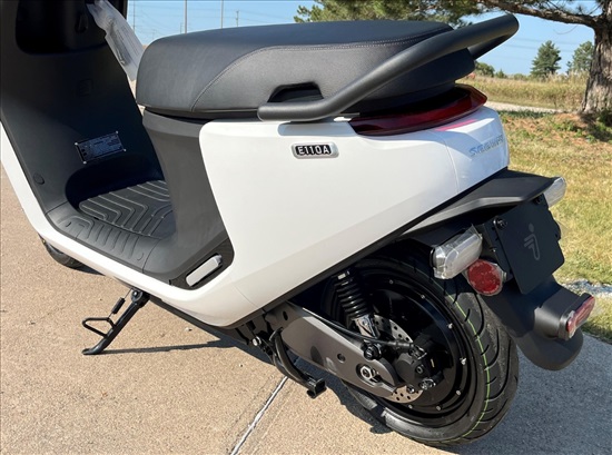 תמונה 10 ,קטנוע חשמלי חדש Segway E110A למכירה באור הגנוז קורקינטים  קורקינט חשמלי
