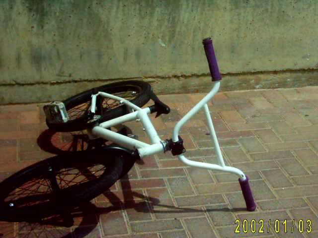 תמונה 1 ,אופני BMX פעלולים אביזרים דו גלגלי שונות