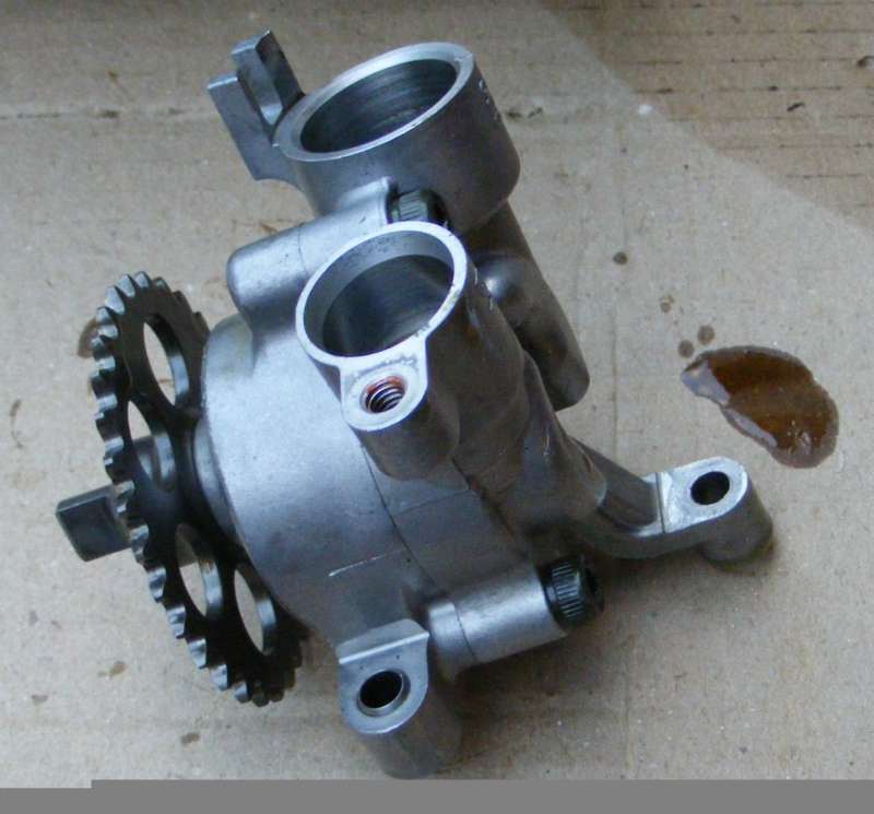 תמונה 1 ,משאבת שמן Oil Pump / Yamaha R6 אביזרים דו גלגלי תפעול ומכניקה