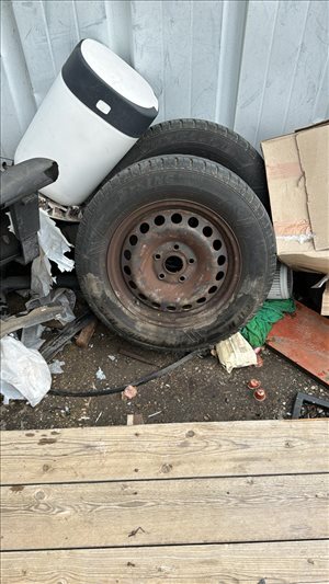 אביזרים פרטיות צמיגים וג`אנטים גלגלים מקוריים לגולף 