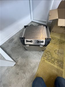 אביזרים דו גלגלי ארגזים ארגז אלומיניום איכותי 