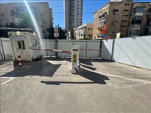 מחסומים שערים חשמליים          