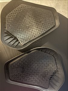 מגני כתפיים Alpinestars          